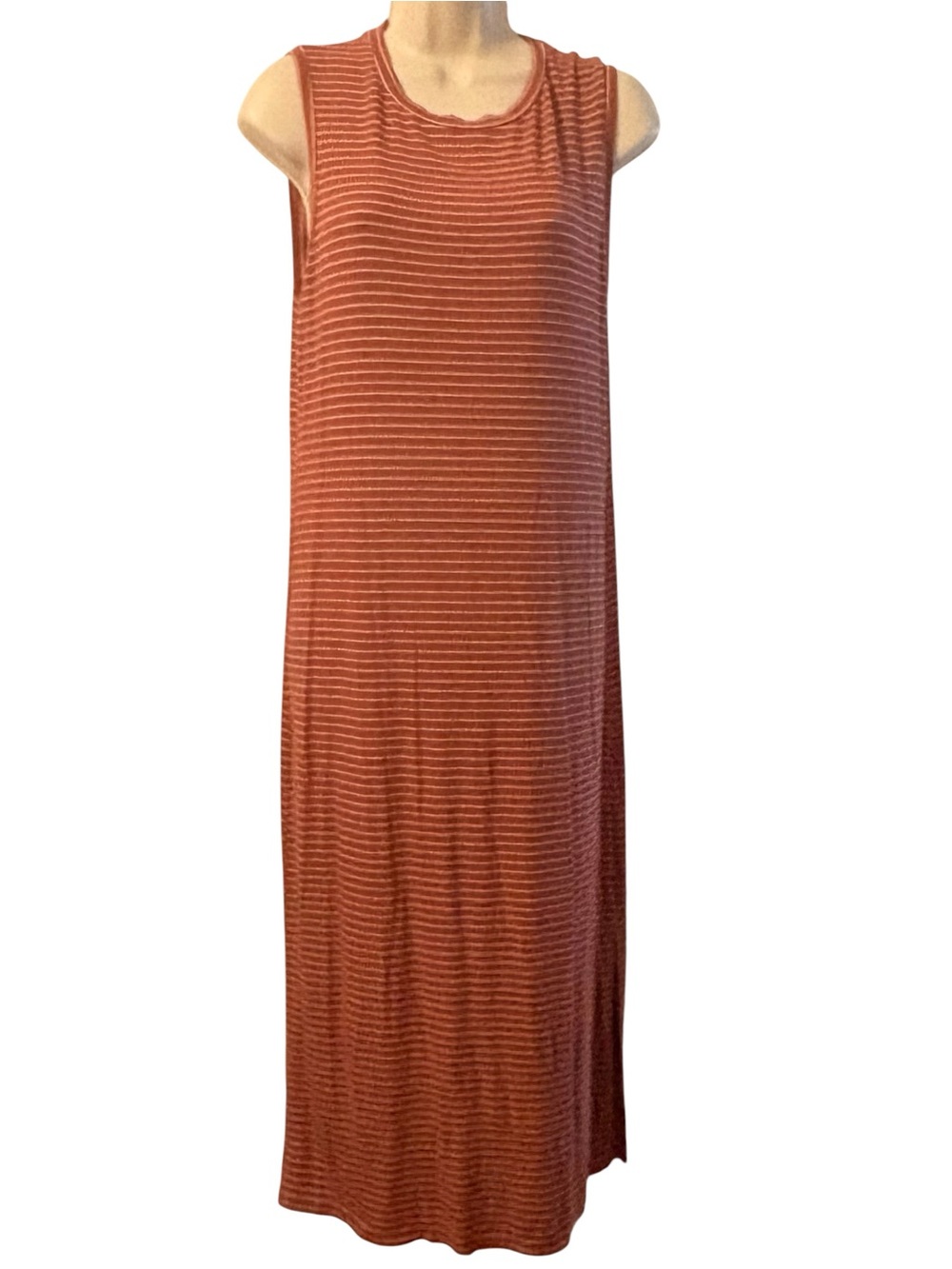 Mod Ref Dress - Picture 3 of 9